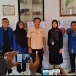 18 Mahasiswa UBP Karawang Selesaikan Magang di DLHK