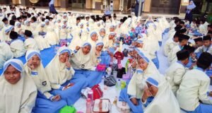 MI Attaqwa 52 Gelar Sarapan Bersama dan Program Jum’at Berbagi