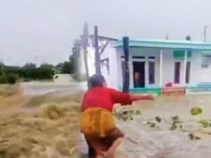 Tanggul Sungai Citarum Jebol, Ribuan Warga Desa Pantai Bahagia Terendam Banjir