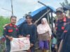 DPC GMPI Batujaya Salurkan Bantuan untuk Warga Terdampak Banjir di Pakisjaya
