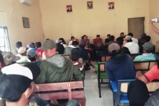 Audiensi Tegang, Warga Desa Pantai Sederhana Tekan Panitia BPD, Aspirasi Masuk Berita Acara