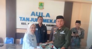 Sertijab Kades Tanjung Mekar, Helen Ajak Warga Lupakan Perbedaan Pilihan