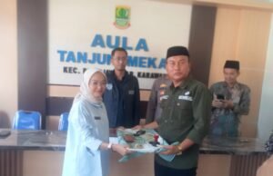 Sertijab Kades Tanjung Mekar, Helen Ajak Warga Lupakan Perbedaan Pilihan