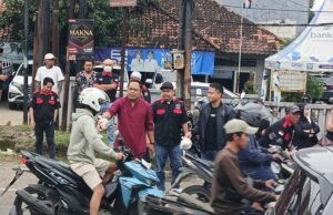 Ramadhan Penuh Berkah, DPD GMPI Karawang Bagikan Ribuan Takjil