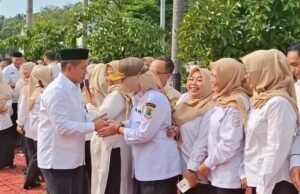 Pemda Karawang Gelar Apel Perdana, Bupati Tekankan Disiplin dan Profesionalisme ASN