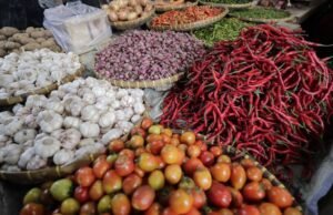 Stok Bapok di Karawang Diklaim Aman Jelang Idul Fitri, Disperindagkopukm Akui Harga Cabai Sempat Naik