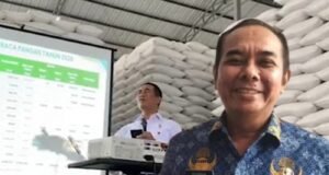 Kadistan Karawang Rohman: Ekspor 200 Ribu Ton Beras Dimulai dari Karawang, Stok Aman Hingga 11 Bulan