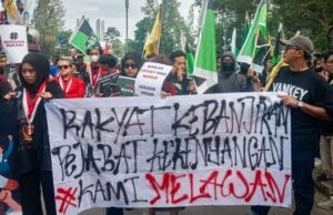 Didesak Mahasiswa, Pemkab Bekasi Dinilai Defensif dan Minim Respons