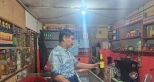 Ops Pekat Polsek Rengasdengklok, Polisi Sita Miras dari Kios Jamu di Amansari