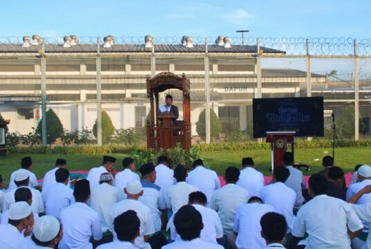 Idul Adha di Lapas Cikarang Penuh Makna, 16 Hewan Kurban Disembelih dan 190 KK Terima Daging