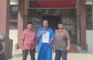Aktivis Islam Karawang Laporkan Abu Janda ke Polres Karawang atas Dugaan Ujaran Bernuansa SARA