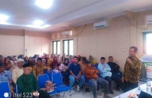 MBK Ventura dan OJK Edukasi Warga Cabangbungin, Salurkan Bantuan Masjid