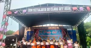 Luluskan 34 Siswa Kelas VI, Lepas Sambut SDN Setiajaya 02 Bekasi Berlangsung Meriah