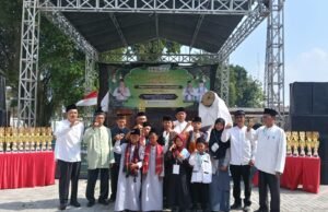 Hadiri Pembukaan STQ IX Cabangbungin, Kades Lenggahjaya Beri Dukungan Penuh kepada Kafilah