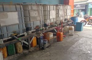 Toko Subur Telor Diduga Edarkan Minyak Goreng Curah Tanpa Label, Dokumen Perizinan Belum Ditunjukkan