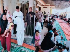 Kumpulkan Ratusan Anak Yatim, Kades Lenggahjaya Sadih Muhammad Farhan Gelar Santunan Sekaligus Mohon Doa Restu Lanjut Tiga Periode
