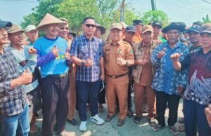 Tinjau Irigasi di Desa Karangharja, Plt Bupati Bekasi Pastikan Penanganan Kekeringan dan Normalisasi Saluran Segera Dilakukan