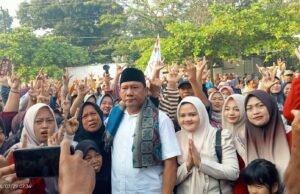 Ribuan Warga Antar Sadih Muhammad Farhan Daftar Pilkades Lenggahjaya, Siap Lanjutkan Kepemimpinan Periode Ketiga