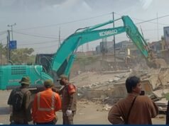 Bupati Aep Pimpin Penertiban 154 Bangunan Liar, Flyover Cikampek Bersiap Berubah Wajah