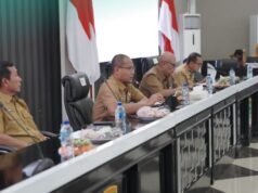 Sekda Karawang Tekankan Efisiensi Anggaran dan Optimalisasi PAD dalam Evaluasi APBD 2026