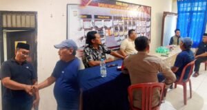 VIDEO VIRAL! Pendukung Gore Disebut “Tolol”, Suhu Pilkades Lenggah Sari Memanas hingga Berujung Damai di Polsek