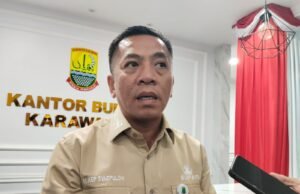 Di Tengah Sebaran Abu Vulkanik Gunung Anak Krakatau di Karawang, Pemkab Belum Terapkan Pembelajaran Jarak Jauh